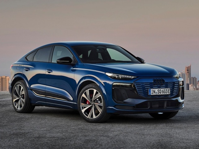 Audi SQ6 Sportback e-tron 4
