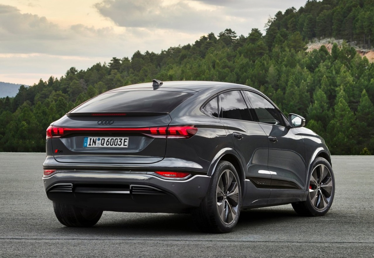 Audi Q6 Sportback e-tron 7