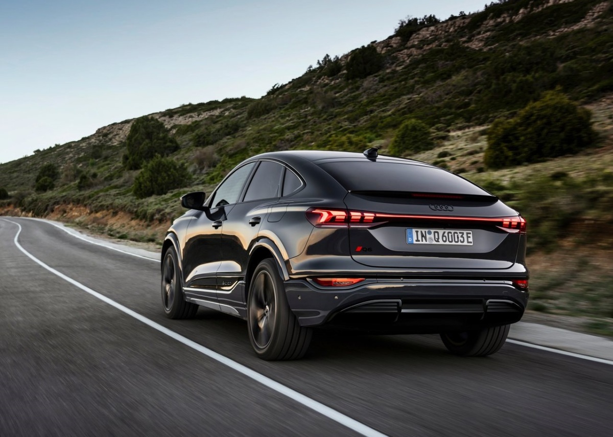 Audi Q6 Sportback e-tron 8