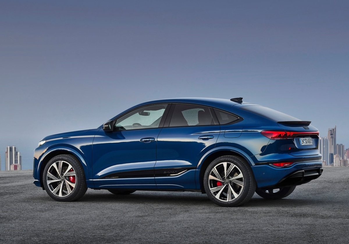 Audi SQ6 Sportback e-tron 8