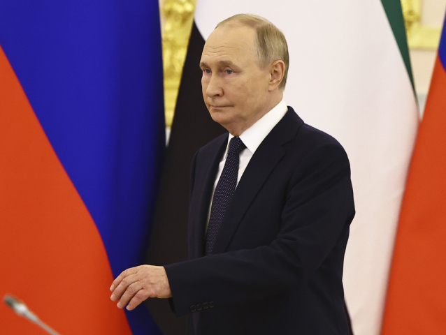 Vladimir Putin, Moskva, Kremeľ