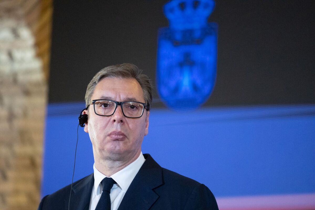 Srbsko, Komárno, Vučič