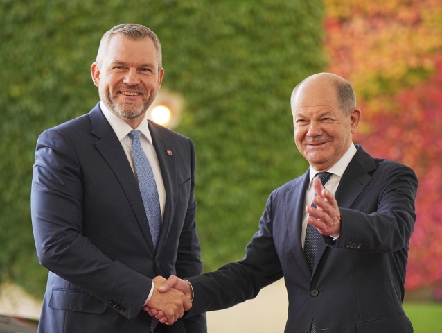 Olaf Scholz, Peter Pellegrini