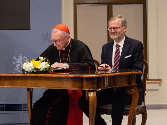 Pietro Parolin / Petr Fiala /