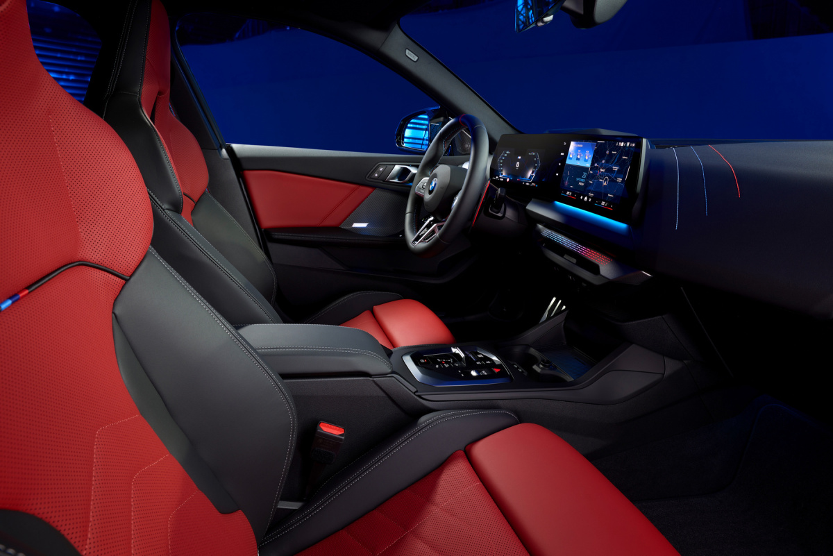 Nové BMW  radu 2 Gran Coupé (2024)