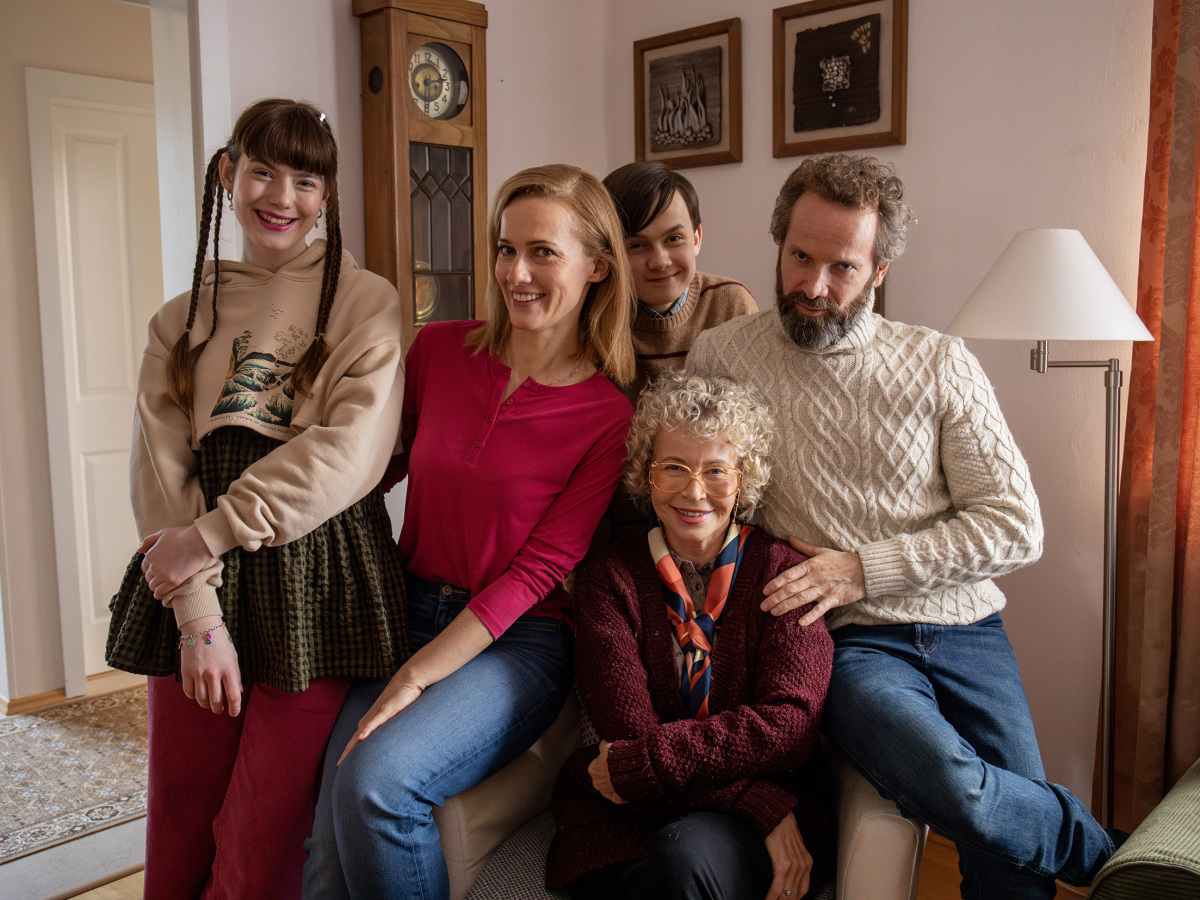 Sara Korbelova  Petra Buckova  Jana Svandova  Maxmilian Kocek
