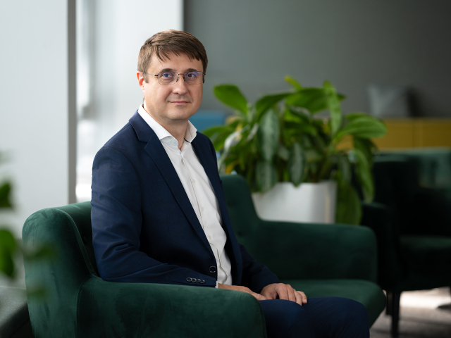 Juraj Valachy, analytik Tatra banky