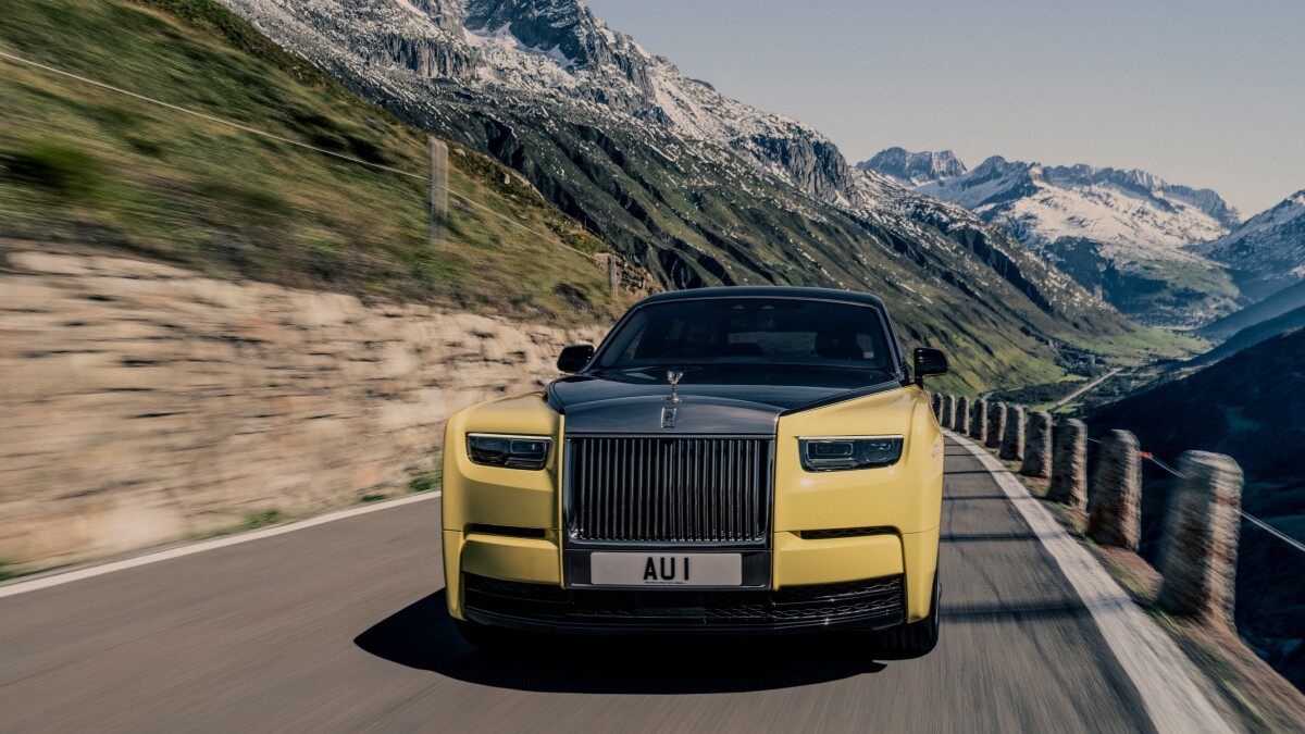 Rolls-Royce Phantom Goldfinger (2024)