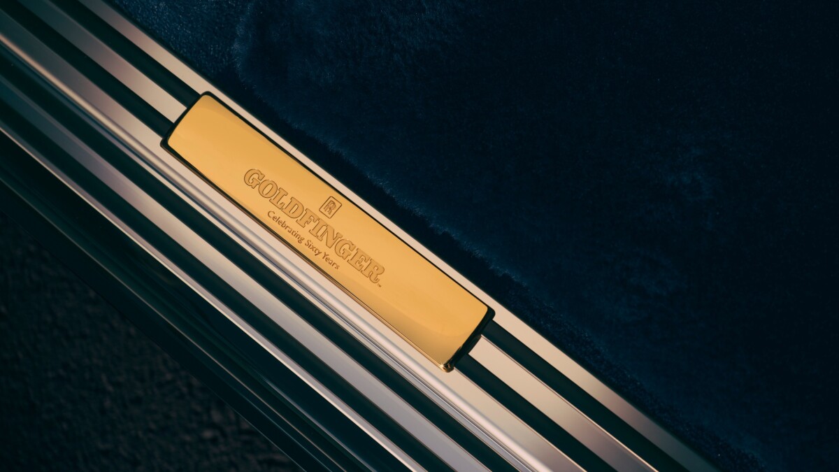 Rolls-Royce Phantom Goldfinger (2024)