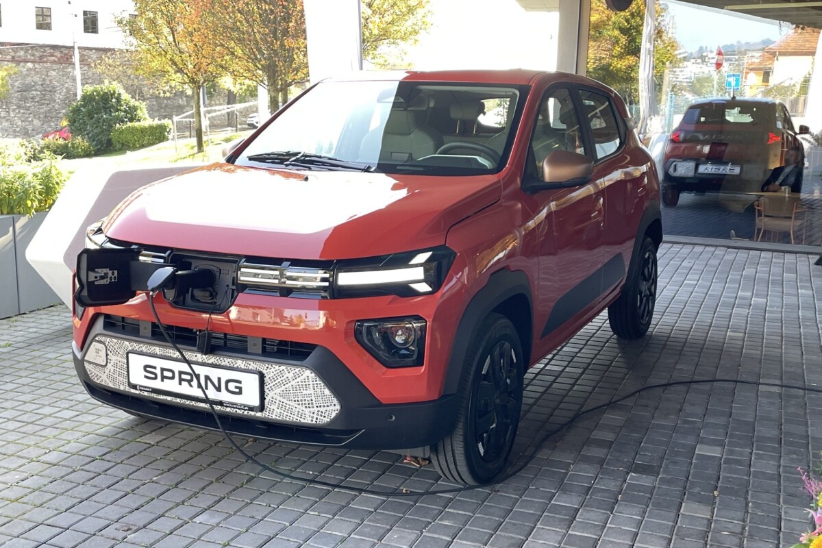 Dacia Spring Extreme - 2024