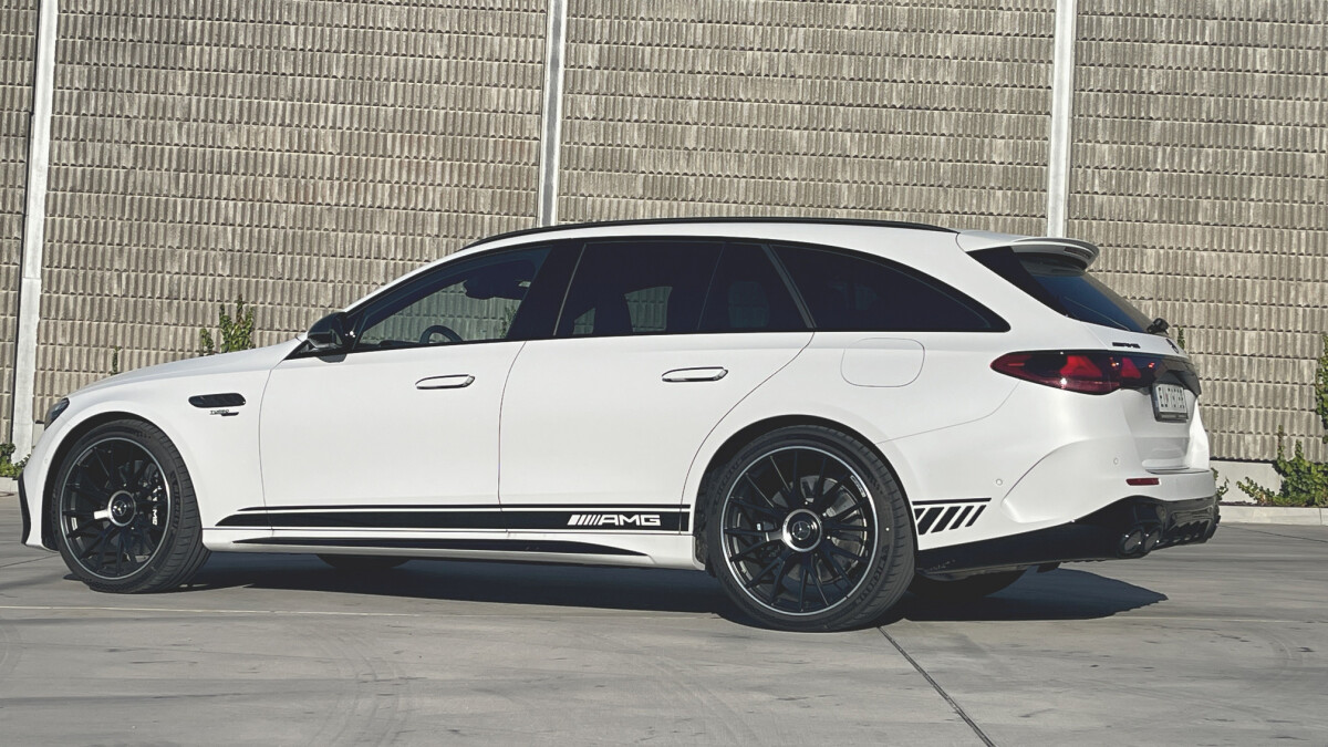 Mercedes-AMG E 53 Hybrid 4Matic+ kombi (2024)