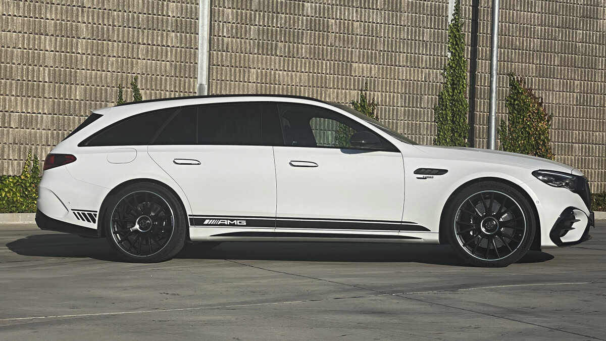 Mercedes-AMG E 53 Hybrid 4Matic+ kombi (2024)