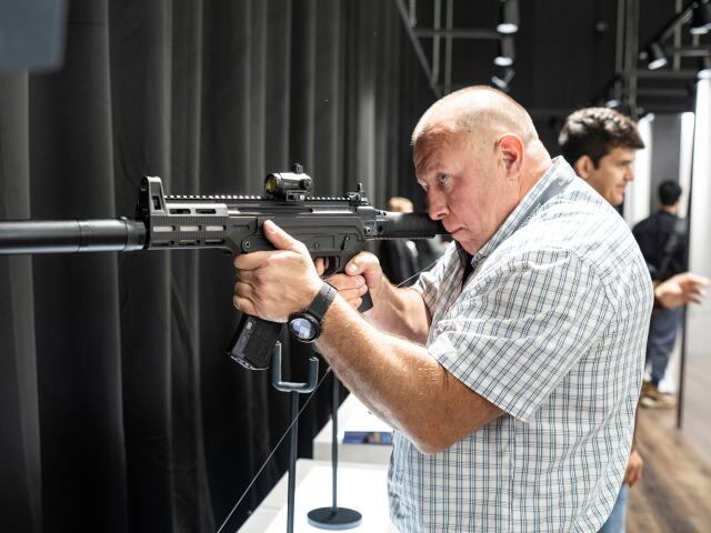 Nová útočná puška AM-17 z koncernu Kalašnikov