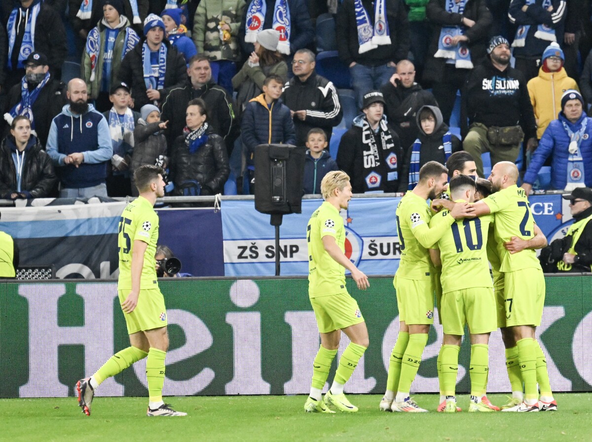 Slovan - Dinamo S