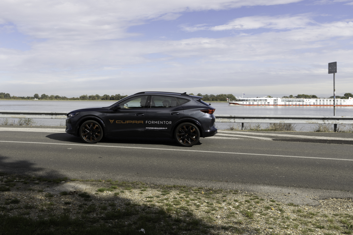 PORSCHE CUPRA-6723