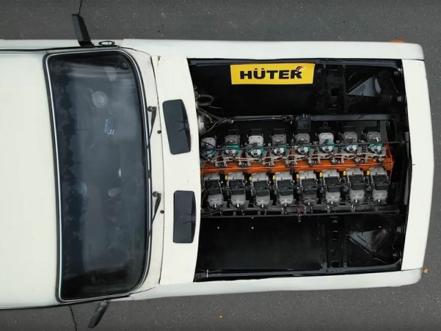 Lada V16 - šialený tuning