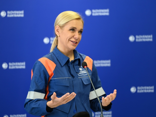 SR JE Jaslovské Bohunice 40. výročie SE Strýček MH Saková