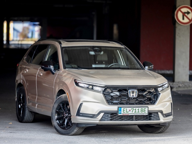 Honda CR-V e:PHEV - test 2024