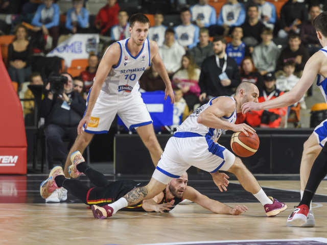 SR Basketbal kvalifikácia C ME Belgicko BAX
