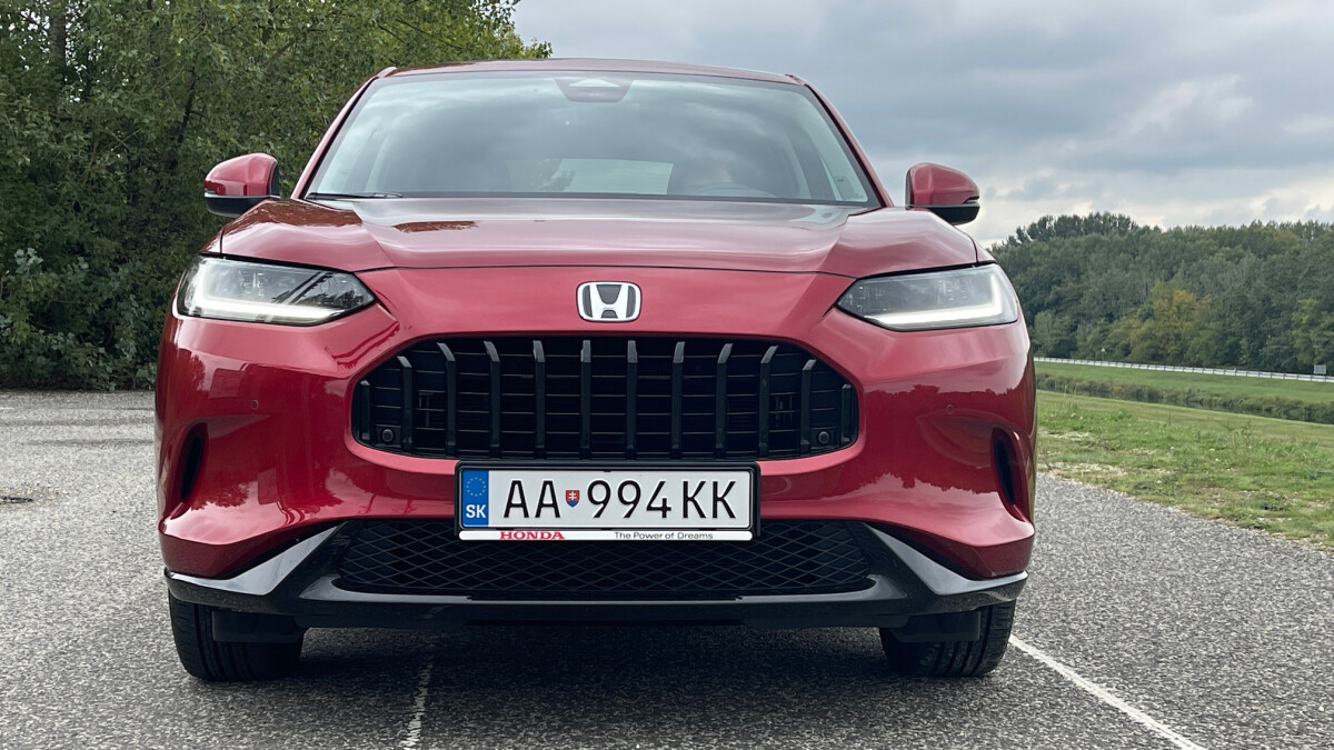 Honda ZR-V e:HEV (2024)