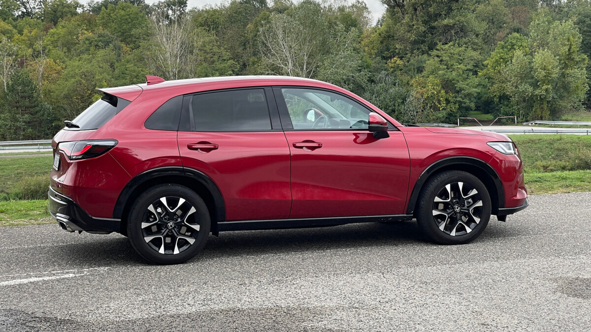 Honda ZR-V e:HEV (2024)