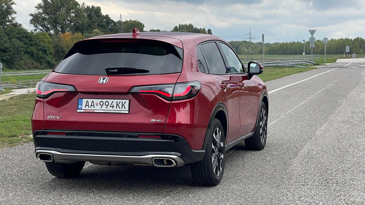 Honda ZR-V e:HEV (2024)