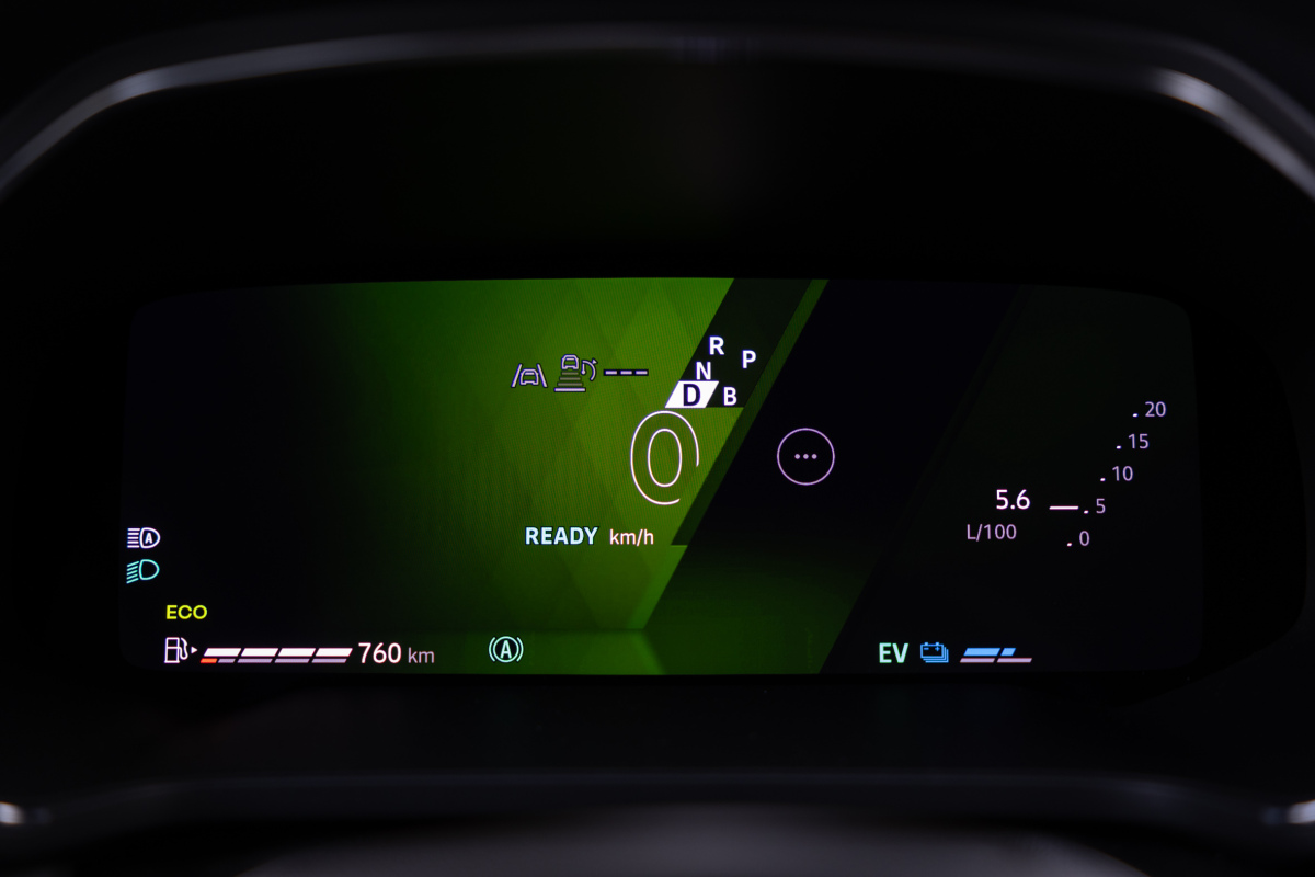 Renault Symbioz 1,6 E-Tech Hybrid - test 2024