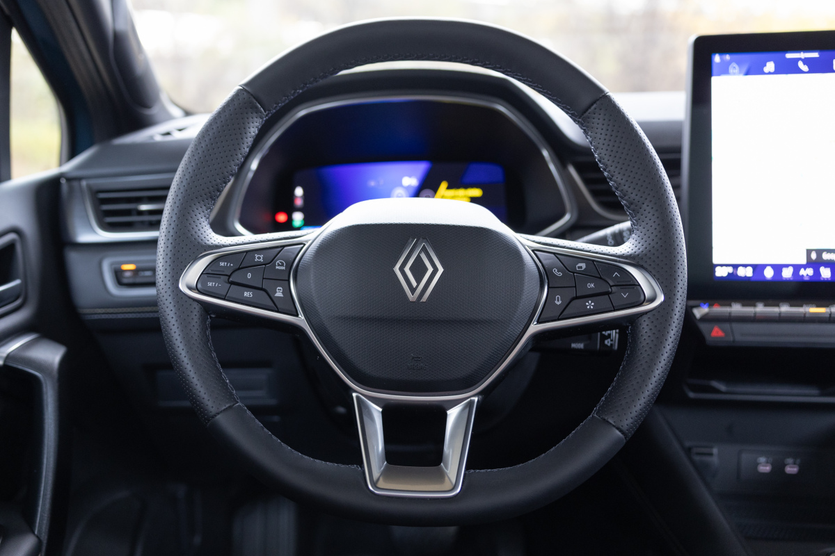 Renault Symbioz 1,6 E-Tech Hybrid - test 2024