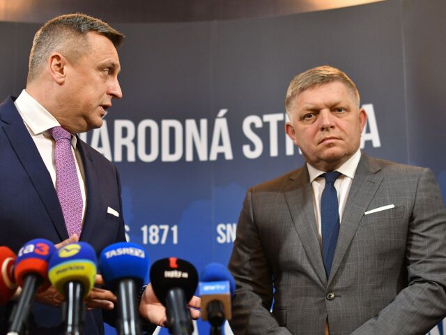 SNS: Rokovanie s predsedom strany SMER-SSD
