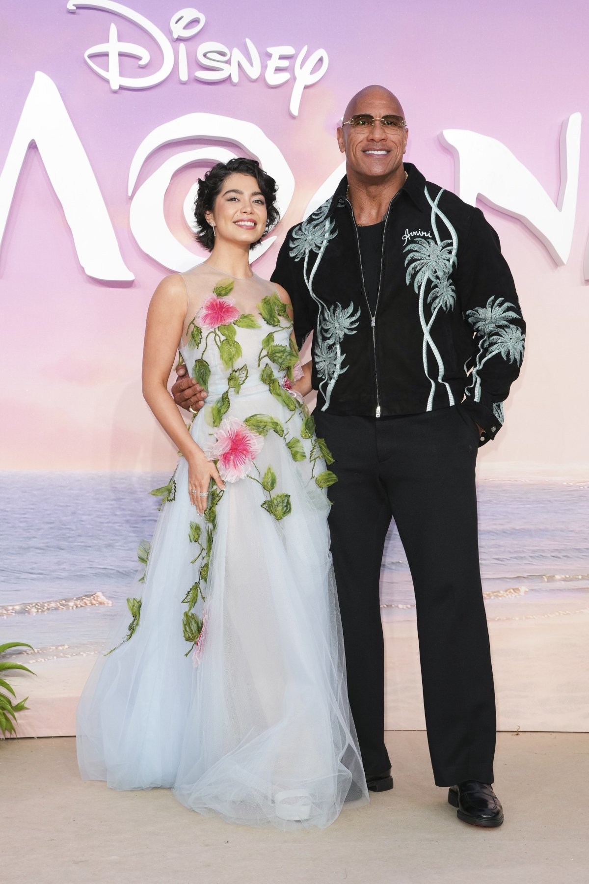 Auli'i Cravalho a herec Dwayne Johnson 