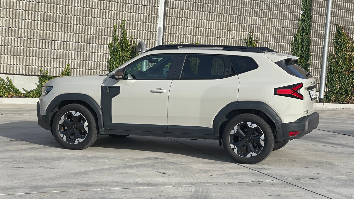 Dacia Duster Hybrid 140 Extreme (2024)