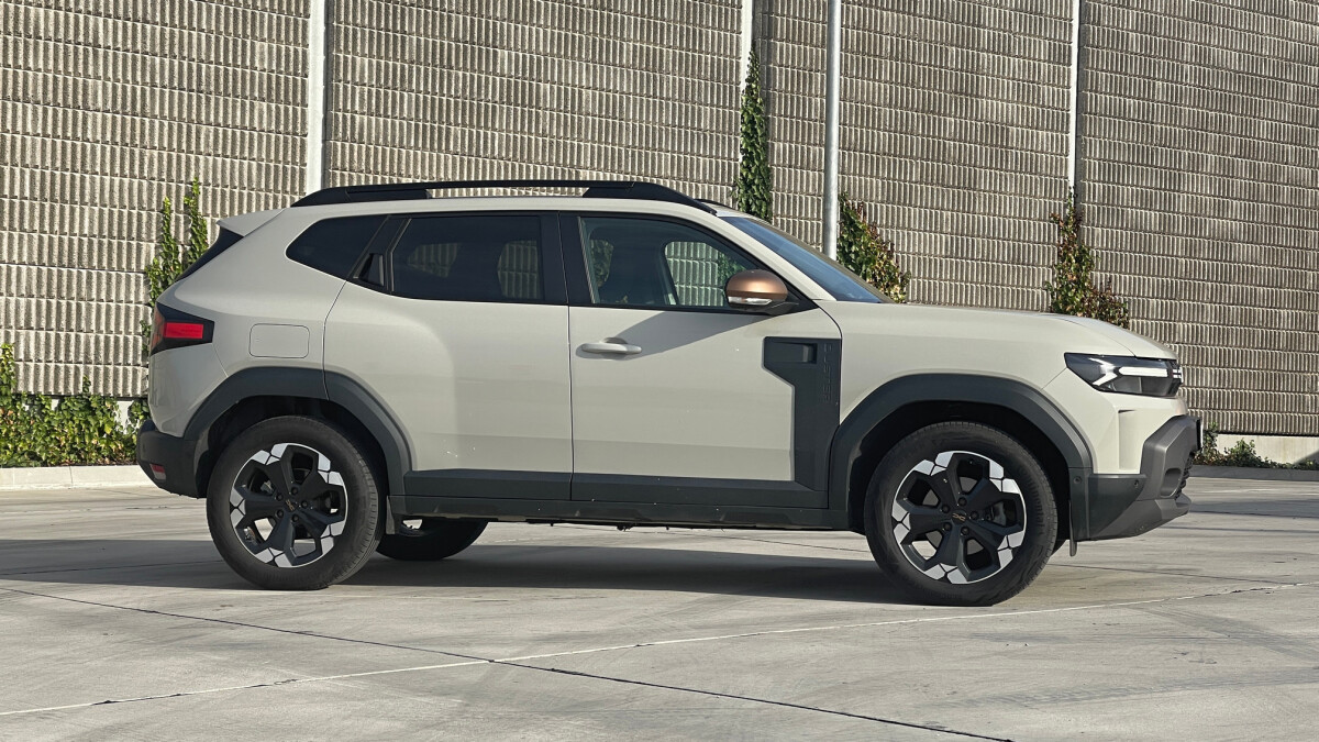 Dacia Duster Hybrid 140 Extreme (2024)