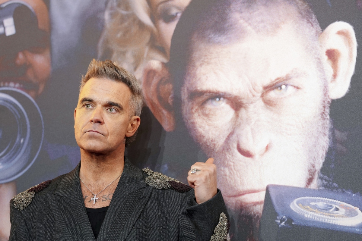 Spevák Robbie Williams je v novom filme Better Man.