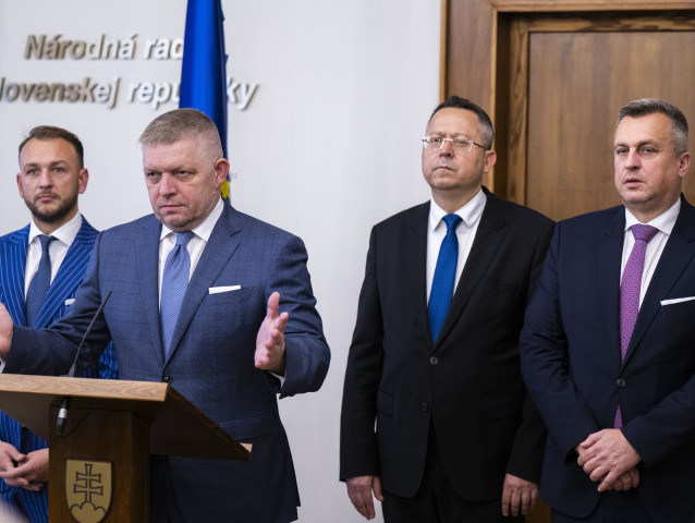 schválenie rozpočtu, Fico, Danko, Kamenický, Šutaj Eštok, Koalícia, Parlament, Vláda