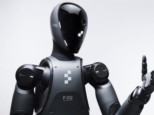 humanoid-robots-2560x896px