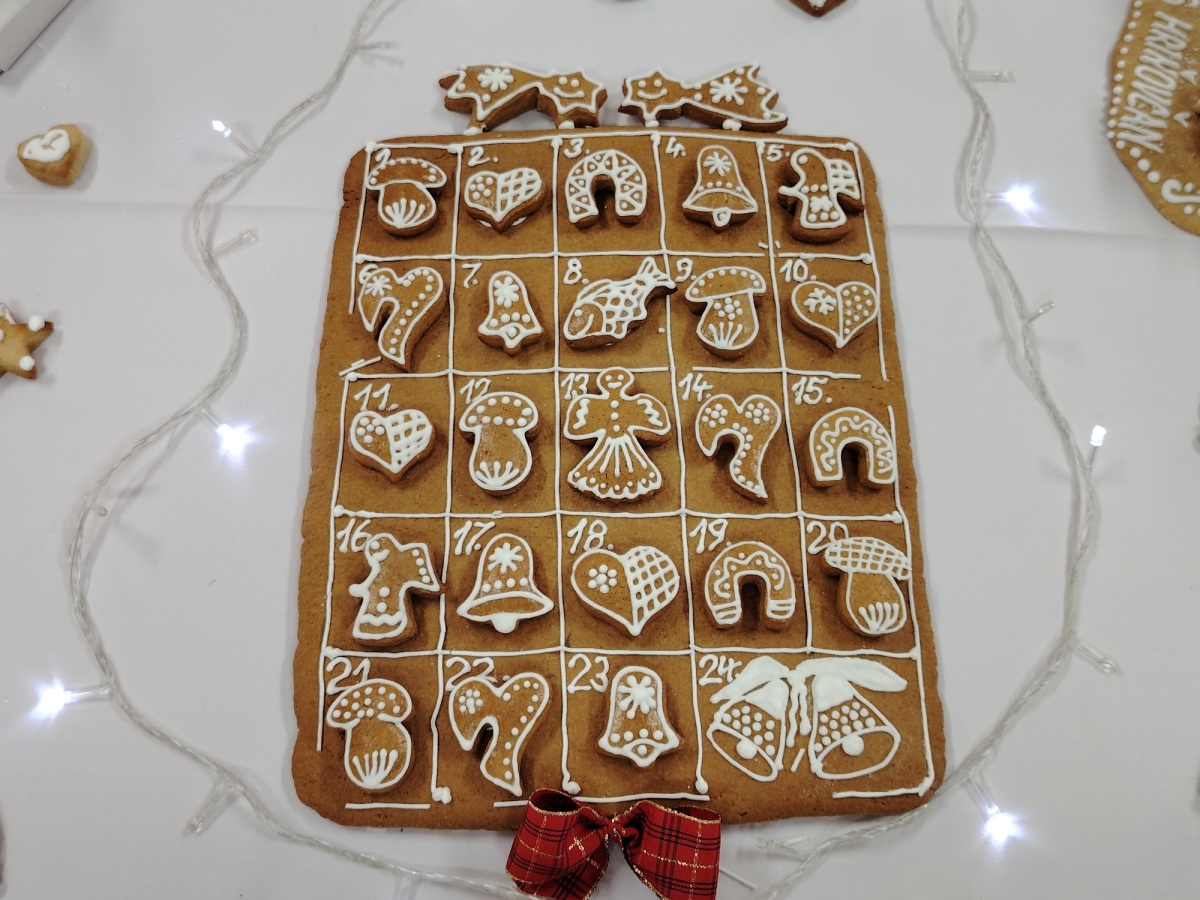 adventný kalendár, medovníkové mesto, Hriňová