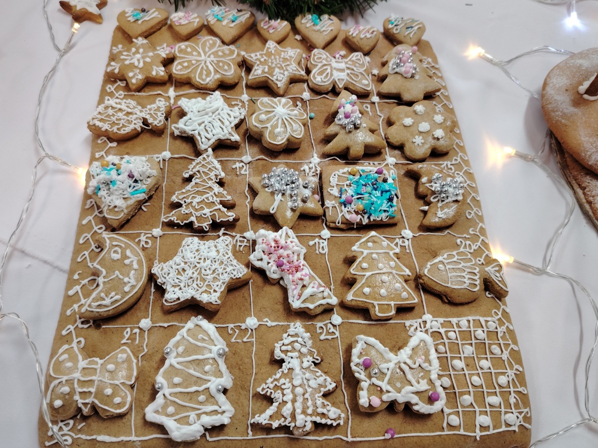 adventný kalendár, medovníkové mesto, Hriňová