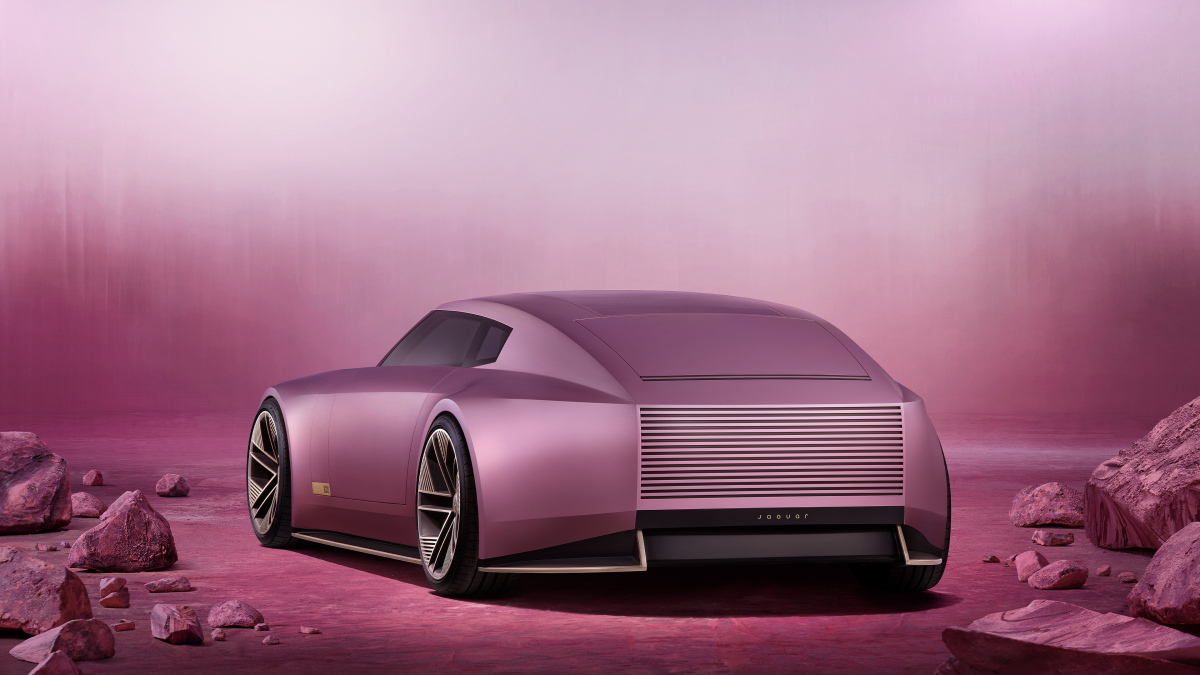 Design Vision HERO REAR 3.4 16x9