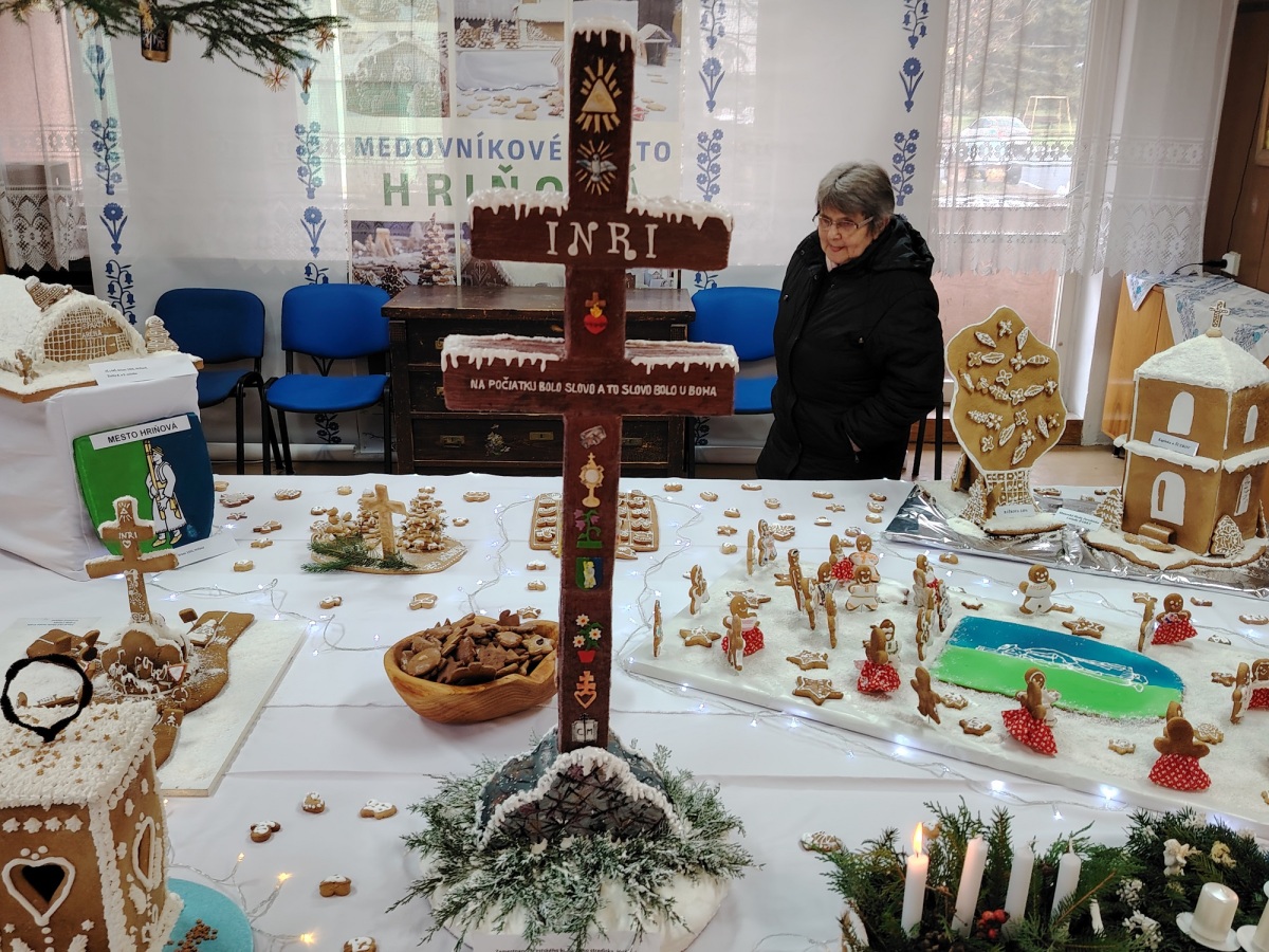 kríž, medovníkové mesto, Hriňová
