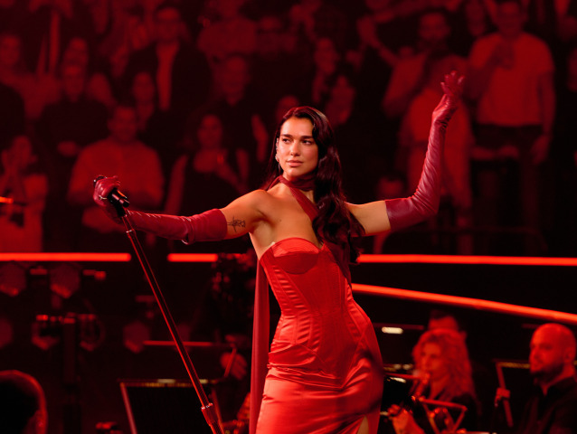 Dua Lipa em 00161 - credit