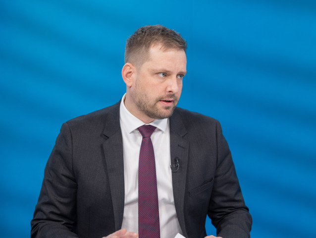 Minister zdravotníctva, Kamil Šaško