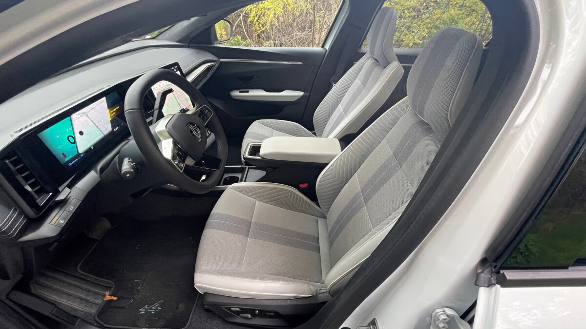 Renault Scenic E-Tech (2024)