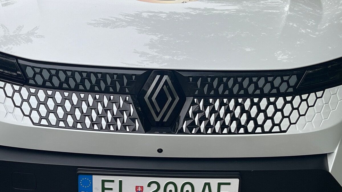 Renault Scenic E-Tech (2024)