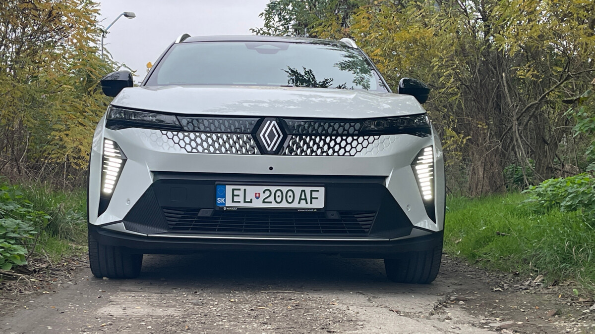 Renault Scenic E-Tech (2024)