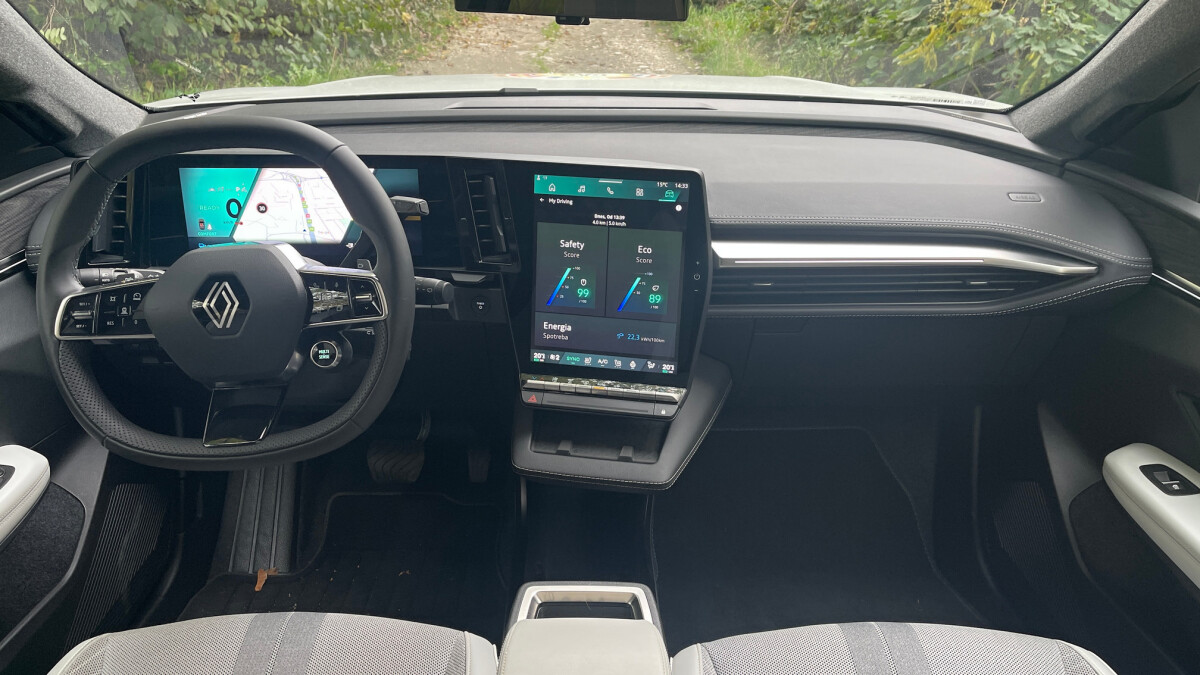 Renault Scenic E-Tech (2024)