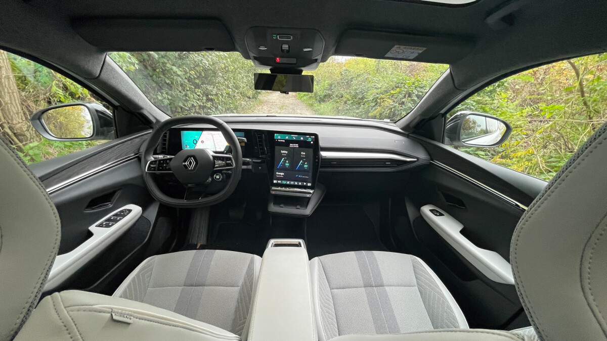Renault Scenic E-Tech (2024)
