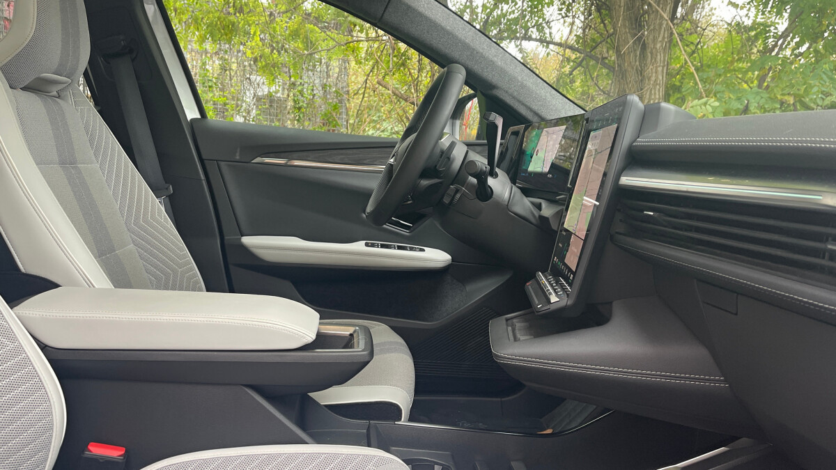 Renault Scenic E-Tech (2024)