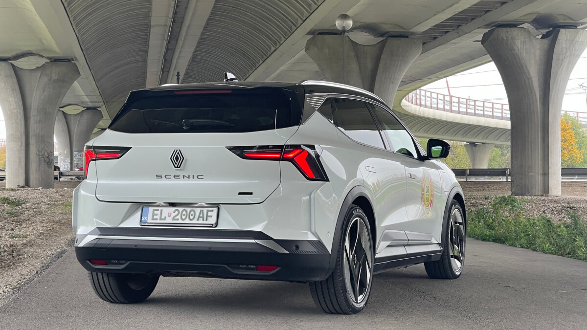 Renault Scenic E-Tech (2024)