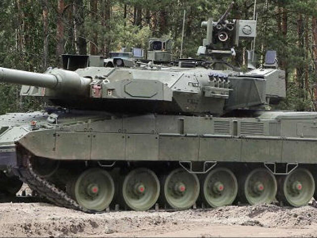 Leopard 2A8