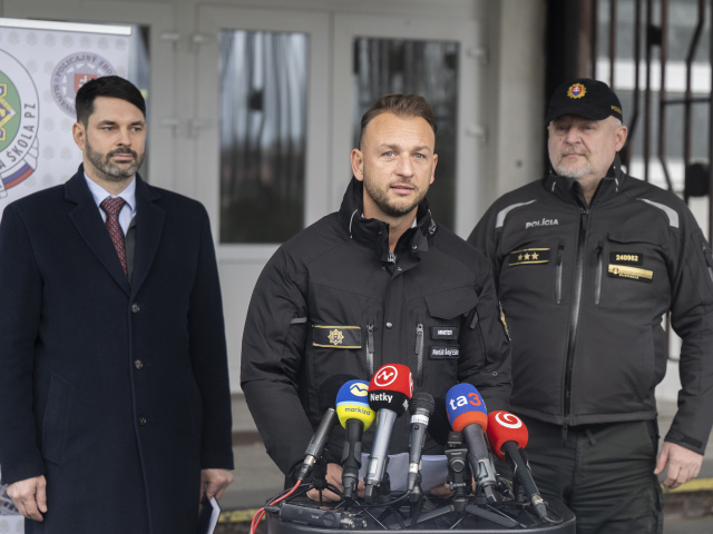SR Pezinok MV Eštok Školy Kamerový Systém BAX
